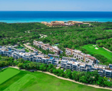 nick price 3 bedroom golf course condo in playa del carmen aerial view