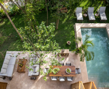 j palm villas luxury houses in playa del carmen backyard
