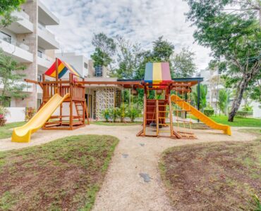 departamento 3 habitaciones amueblado en selvanova coto 11 juegos infantiles