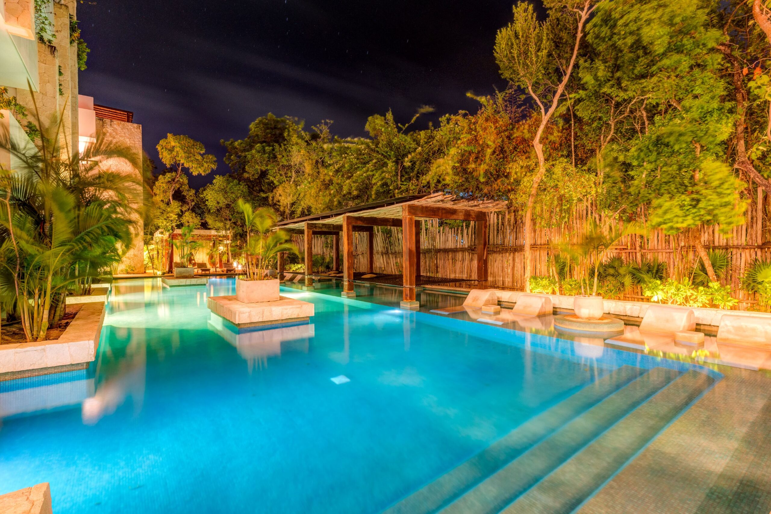 u apartamentos en venta en tulum pool and gardens