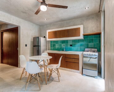 one bedroom condo at la veleta sukha112 kitchen with table