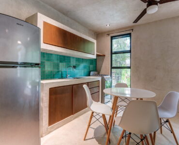 one bedroom ground floor condo tulum real estate sukha112 la veleta kitchen cocina y comedor