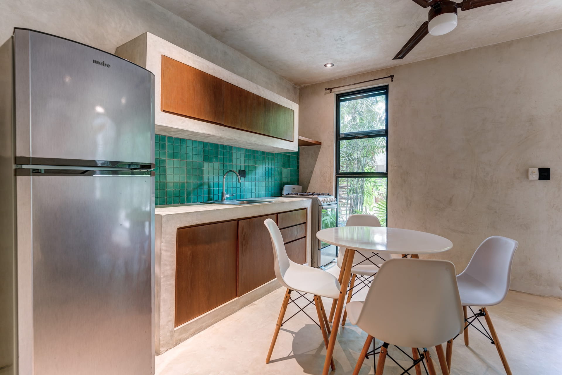 one bedroom ground floor condo tulum real estate sukha112 la veleta kitchen cocina y comedor