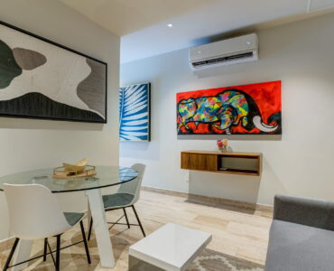 condo for sale in playa del carmen musa del carmen table