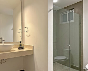 condo for sale in playacar vaiven del viento baño rec dos