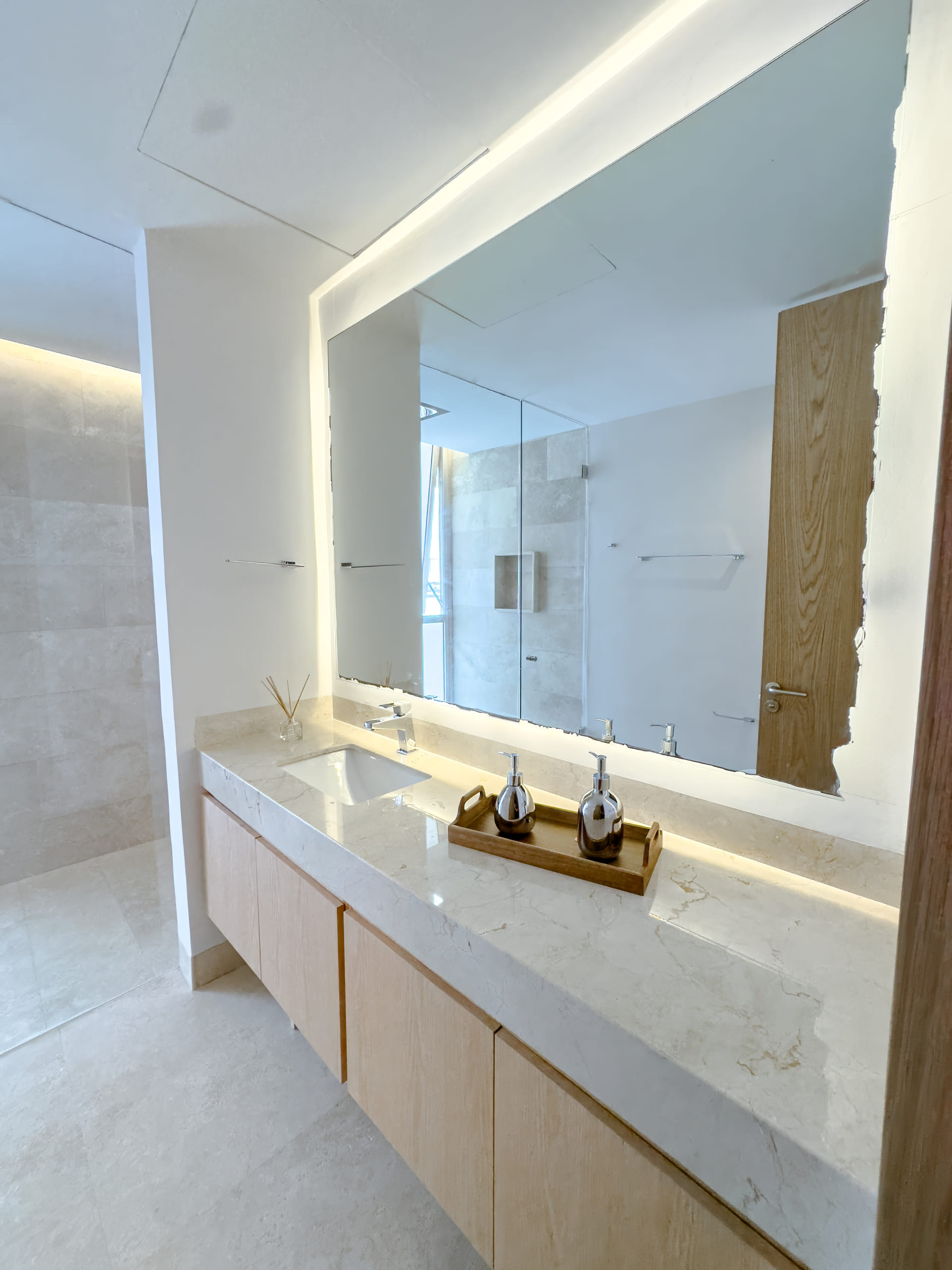 real estate puerto cantun alba master bathroom