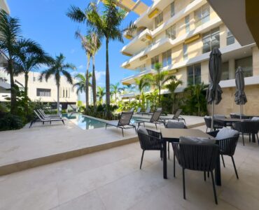 real estate puerto cantun alba pool and lounge