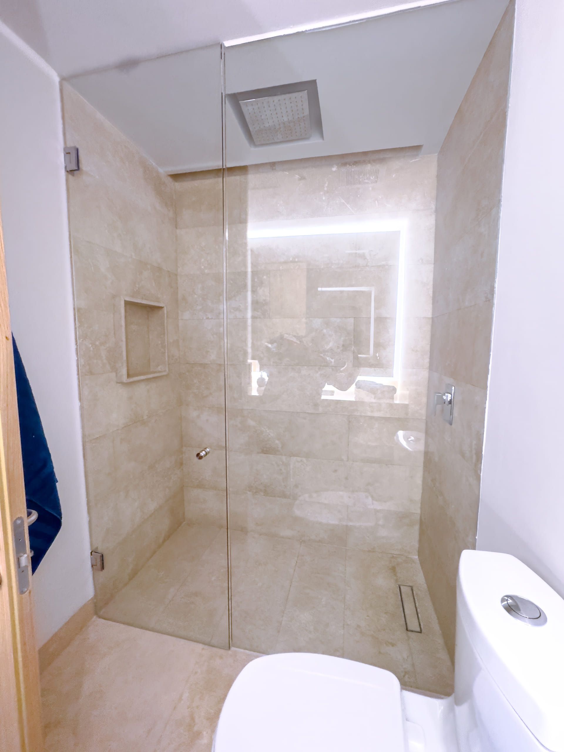 real estate puerto cantun alba shower