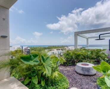 condo for sale in playa del carmen ceren two bedroom lockoff rooftop shower