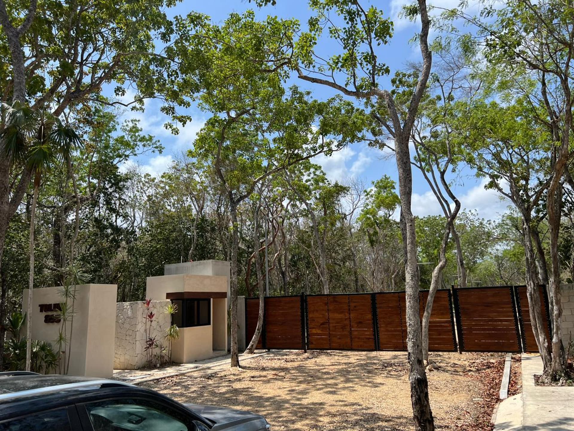 land for sale in tulum tulum 895 gate and security