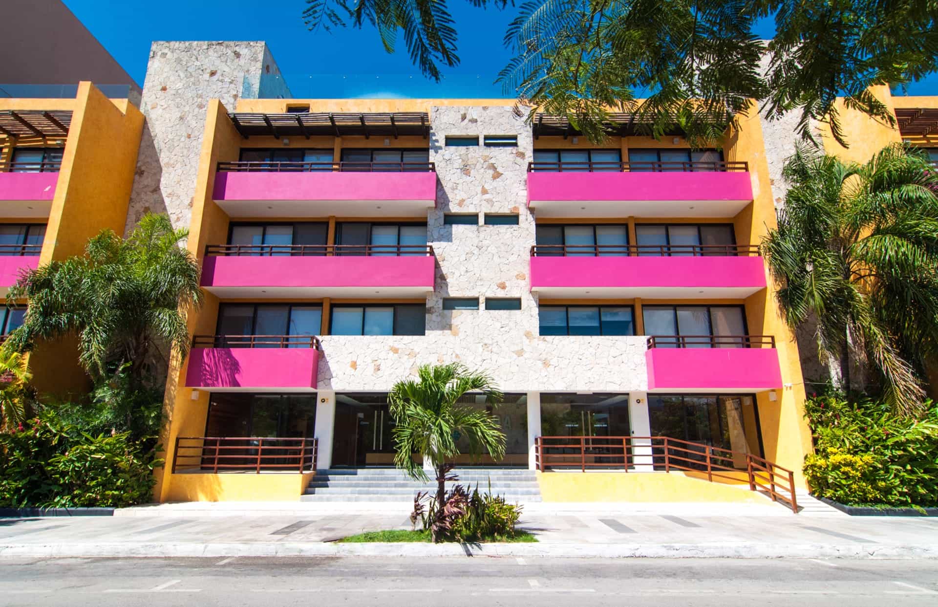 two bedroom ground floor condo in playa del carmen lunada building