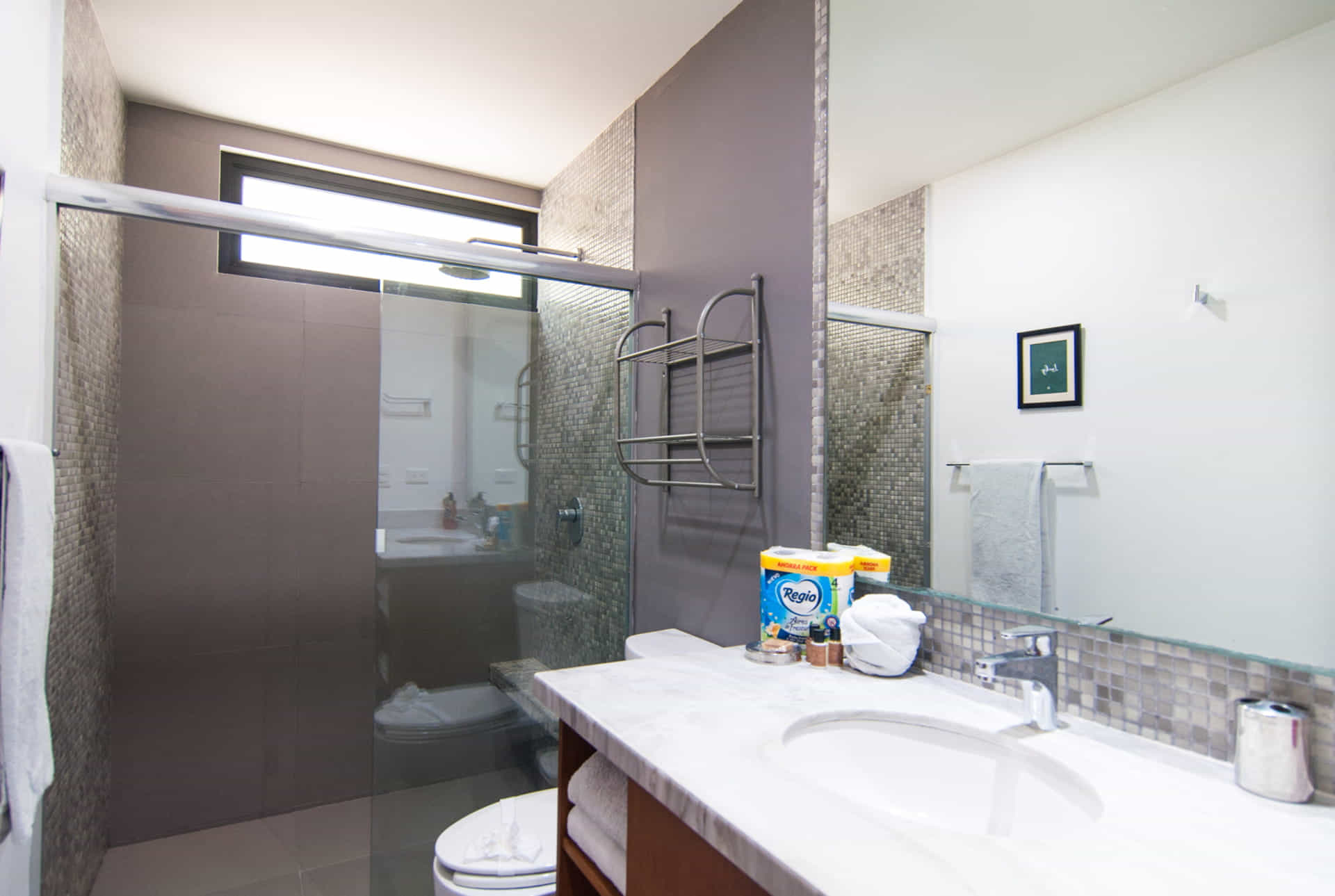 two bedroom ground floor condo in playa del carmen lunada guest room bathroom