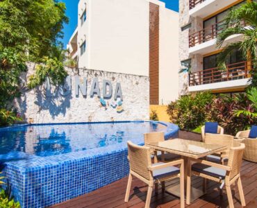 two bedroom ground floor condo in playa del carmen lunada pool