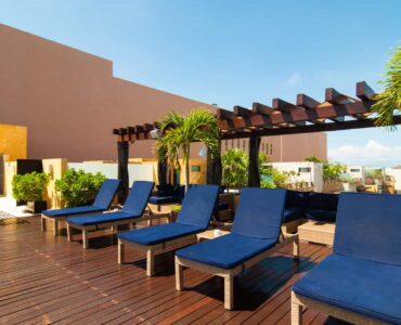 two bedroom ground floor condo in playa del carmen lunada sunbeds