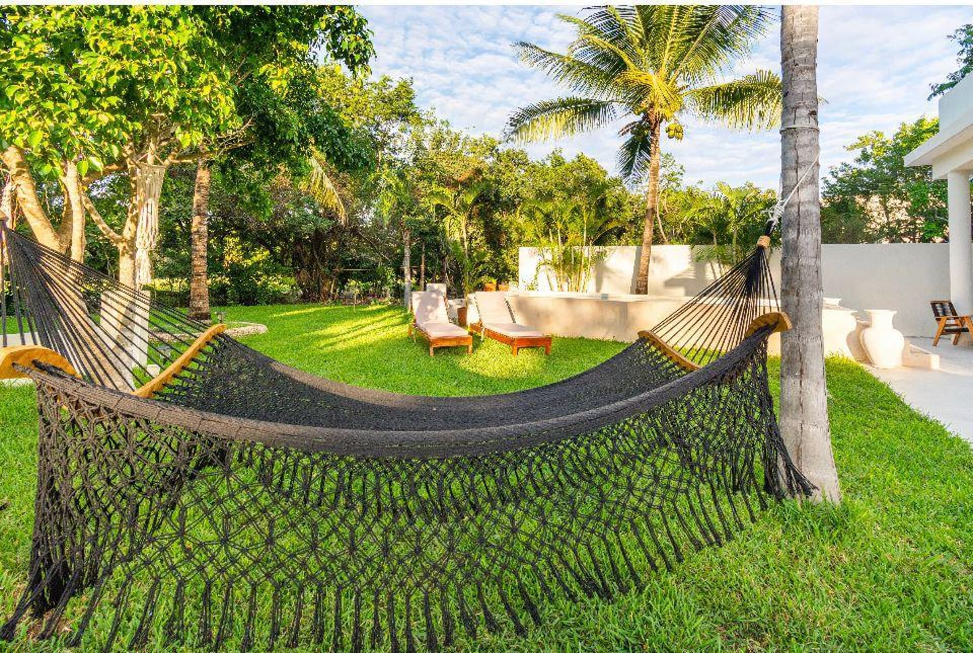 villa for sale in puerto aventuras villa miloba hammock