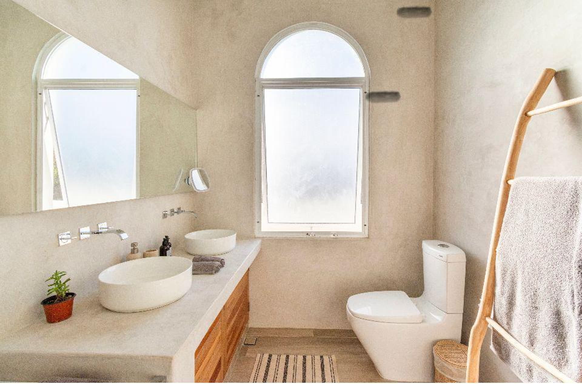 villa for sale in puerto aventuras villa miloba master bathroom with window