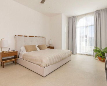 villa for sale in puerto aventuras villa miloba master bedroom window