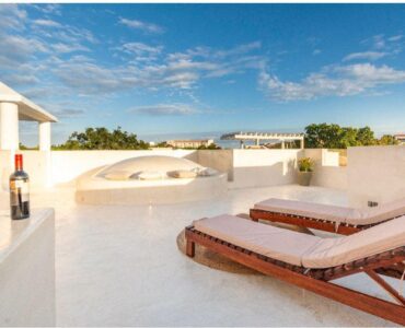 villa for sale in puerto aventuras villa miloba rooftop with sunbeds