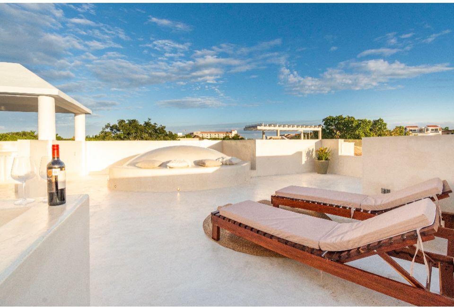 villa for sale in puerto aventuras villa miloba rooftop with sunbeds