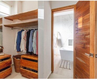 villa for sale in puerto aventuras villa miloba walk in closet