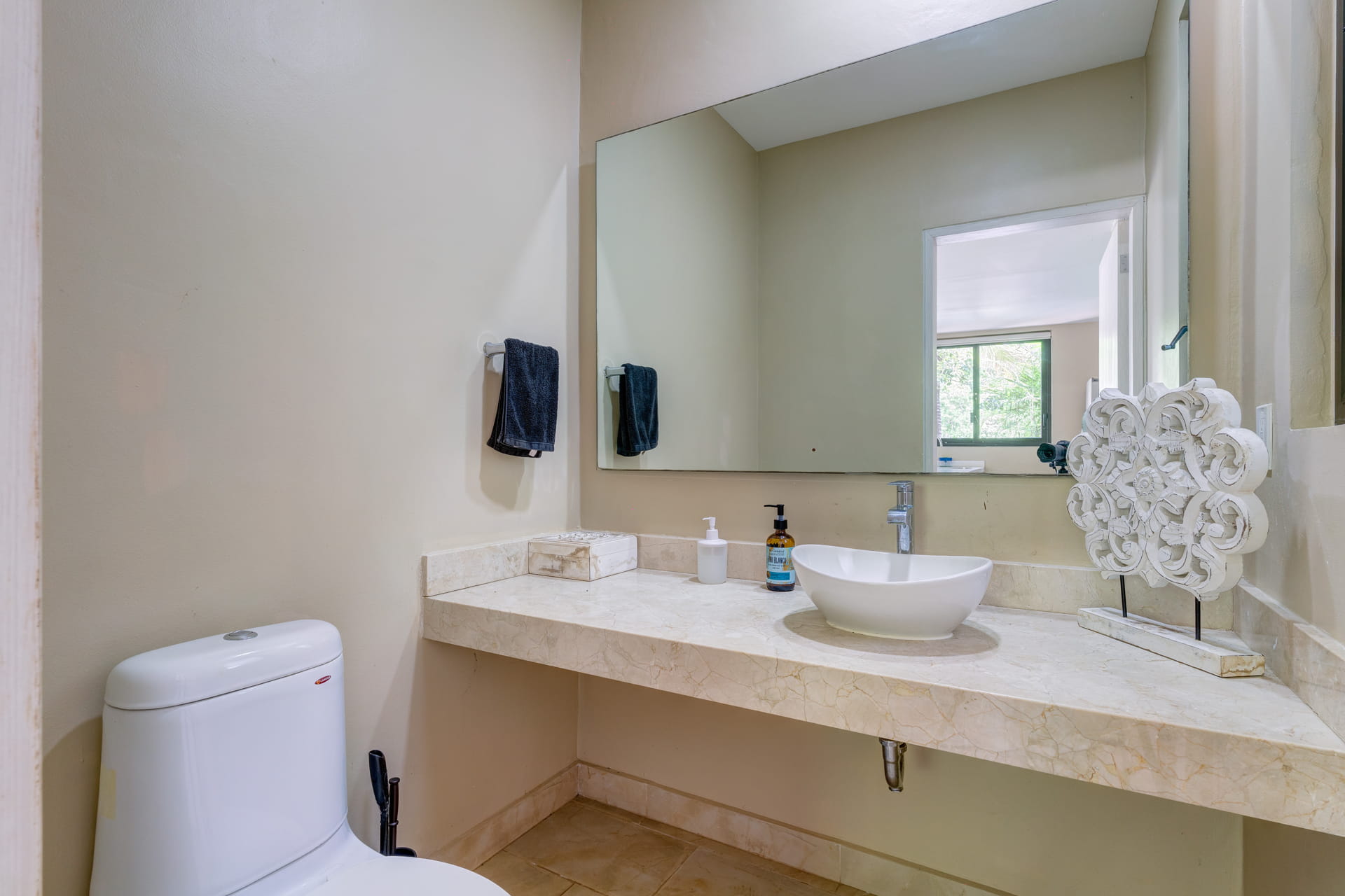 villa for sale in playa del carmen mayakoba bathroom