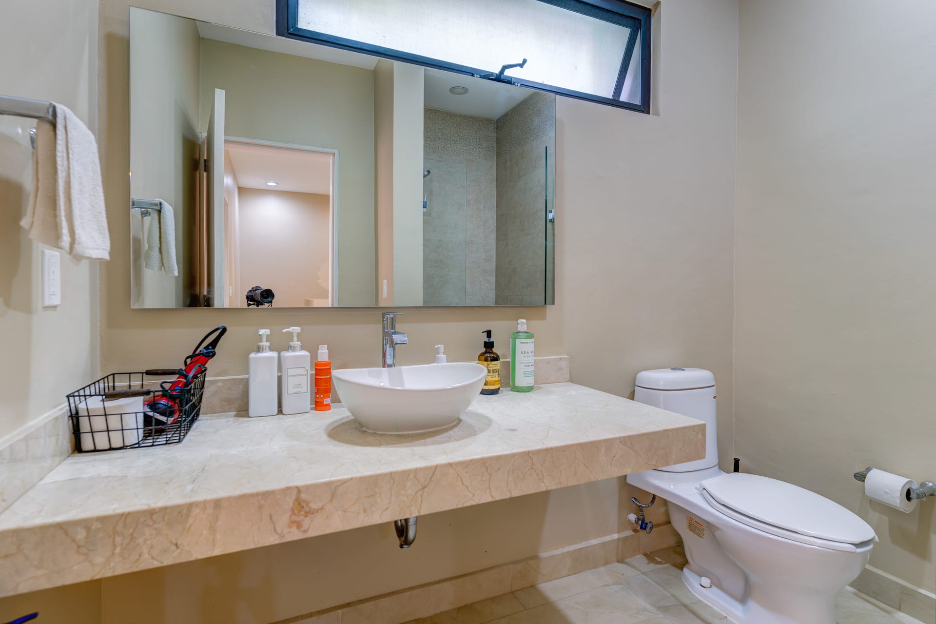 villa for sale in playa del carmen mayakoba batrhoom with shower