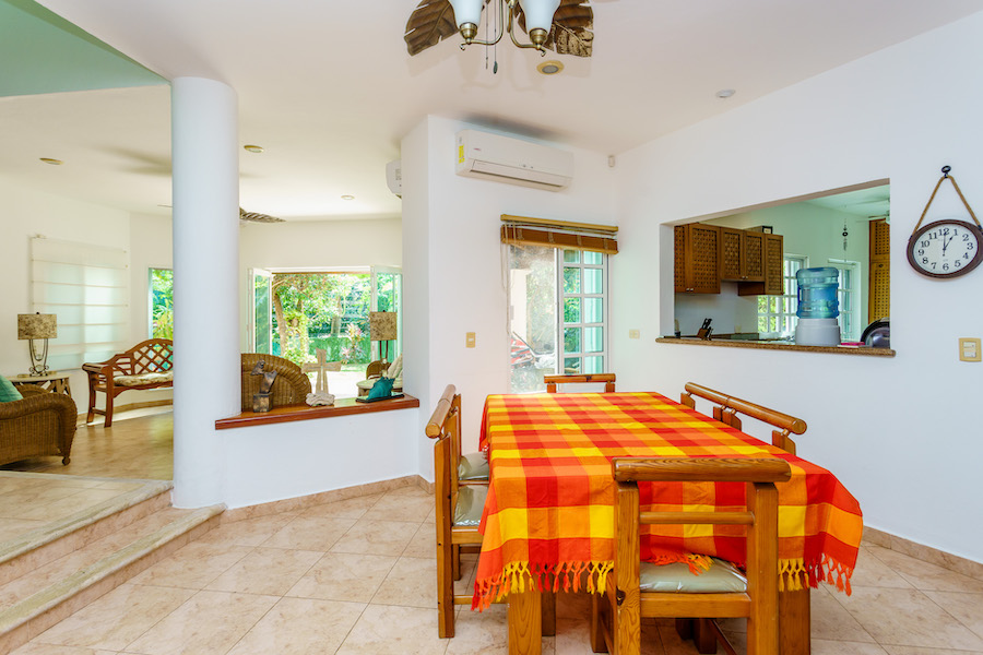 c real estate playa del carmen casa hal ha dining