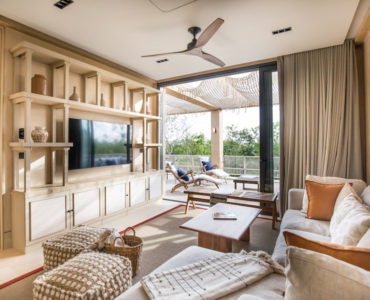 q palm villas luxury houses in playa del carmen family room