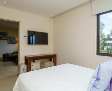i golf course condos for sale in playa del carmen bedroom to living