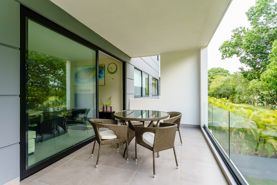 k golf course playa del carmen condos: nick price 2 bedroom living terrace
