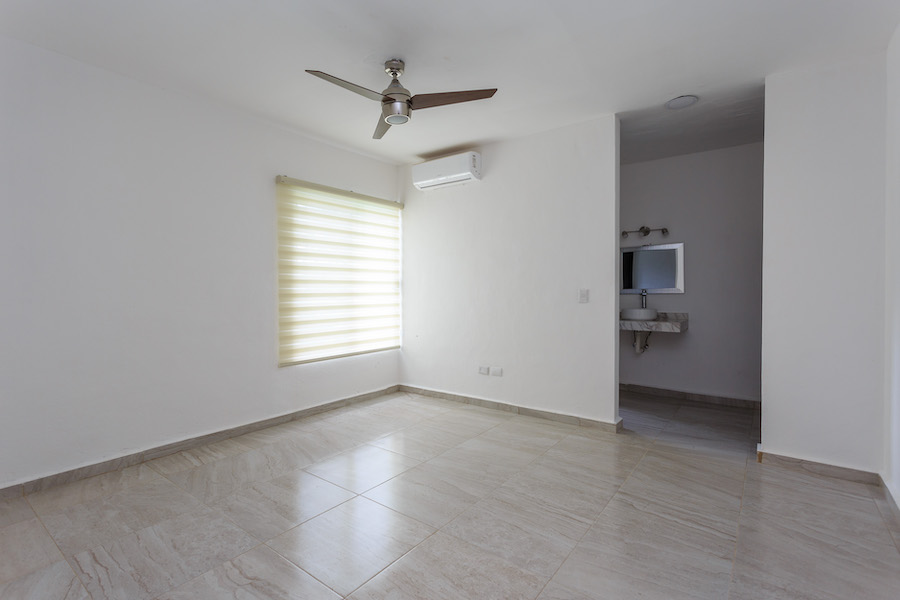 l condo for sale in playacar pakal guest bdrm