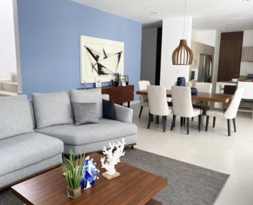 playa del carmen real estate residences dining and living area