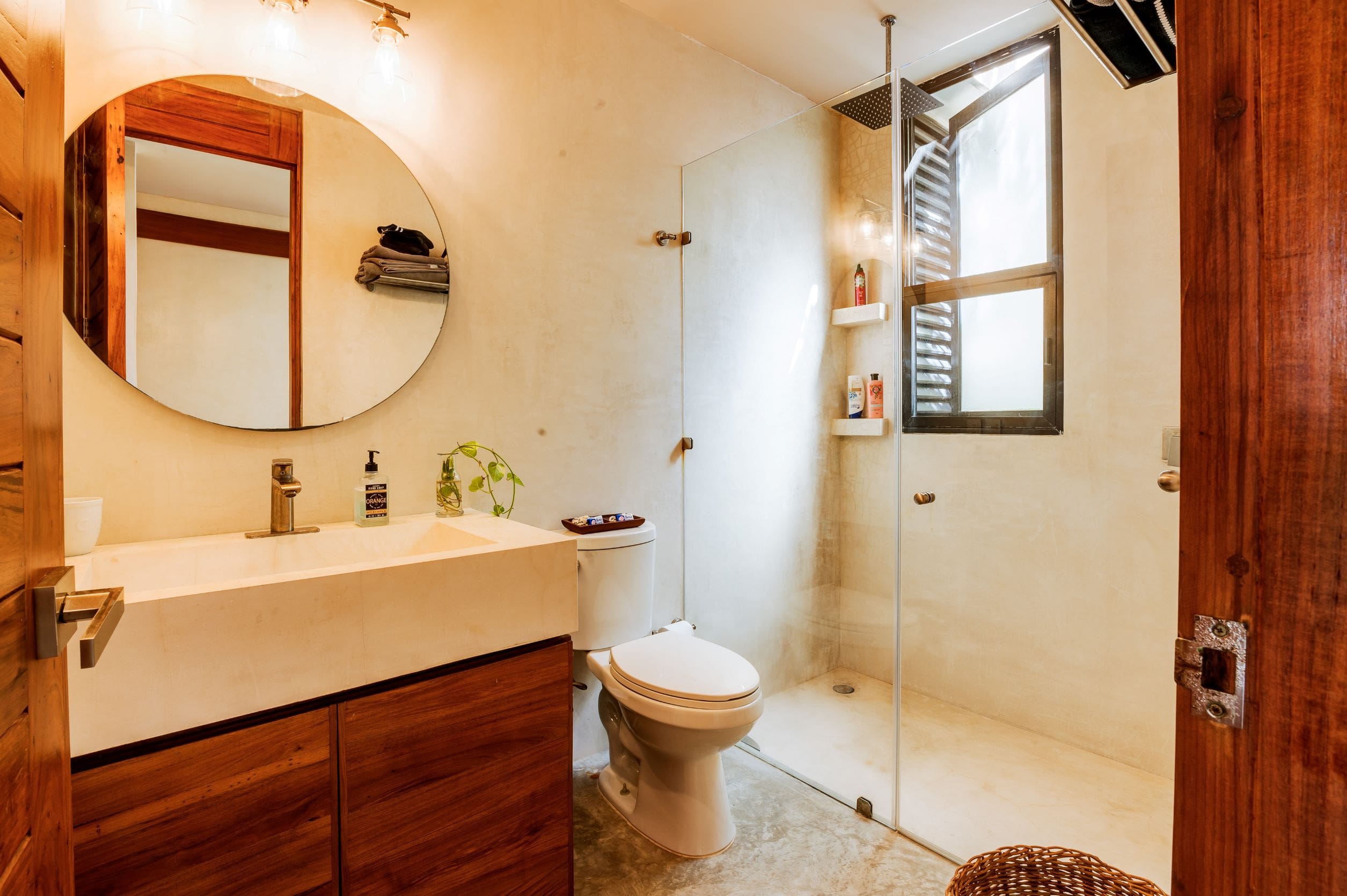 u tulum real estate quinoa building bathroom and shower min