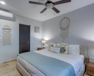 j playa del carmen condos arenis master bedroom