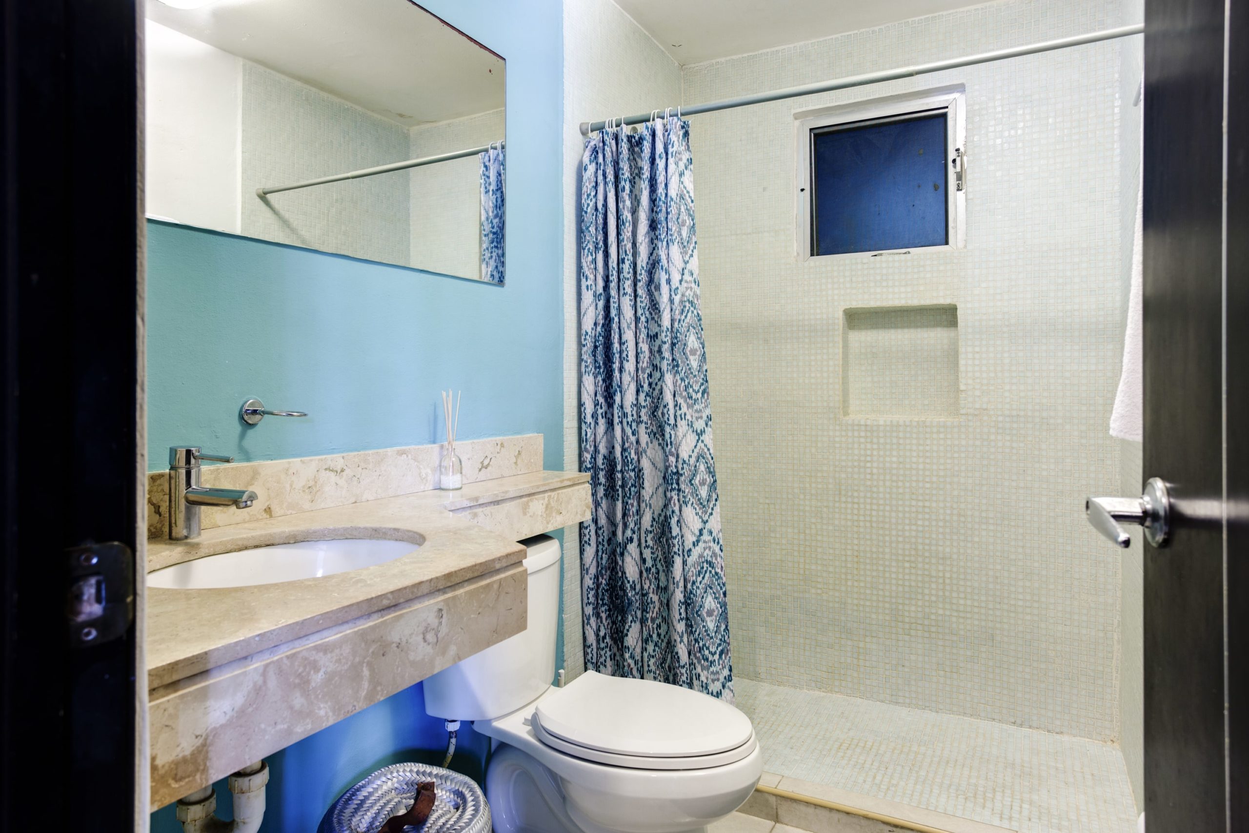 n condos en venta en playa del carmen aquaterra bathroom shower