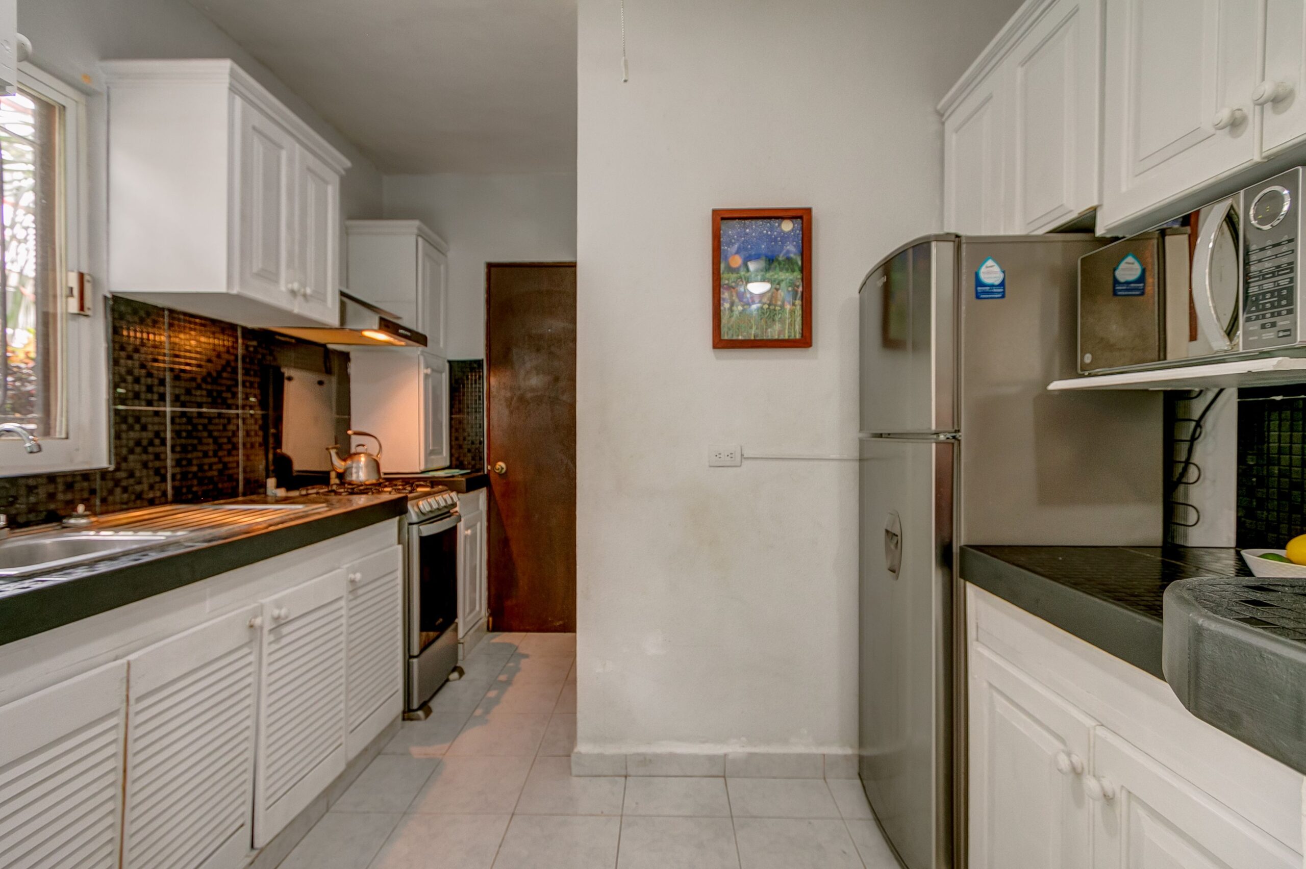 d apartment for sale in playacar gaviotas equipped kitchen