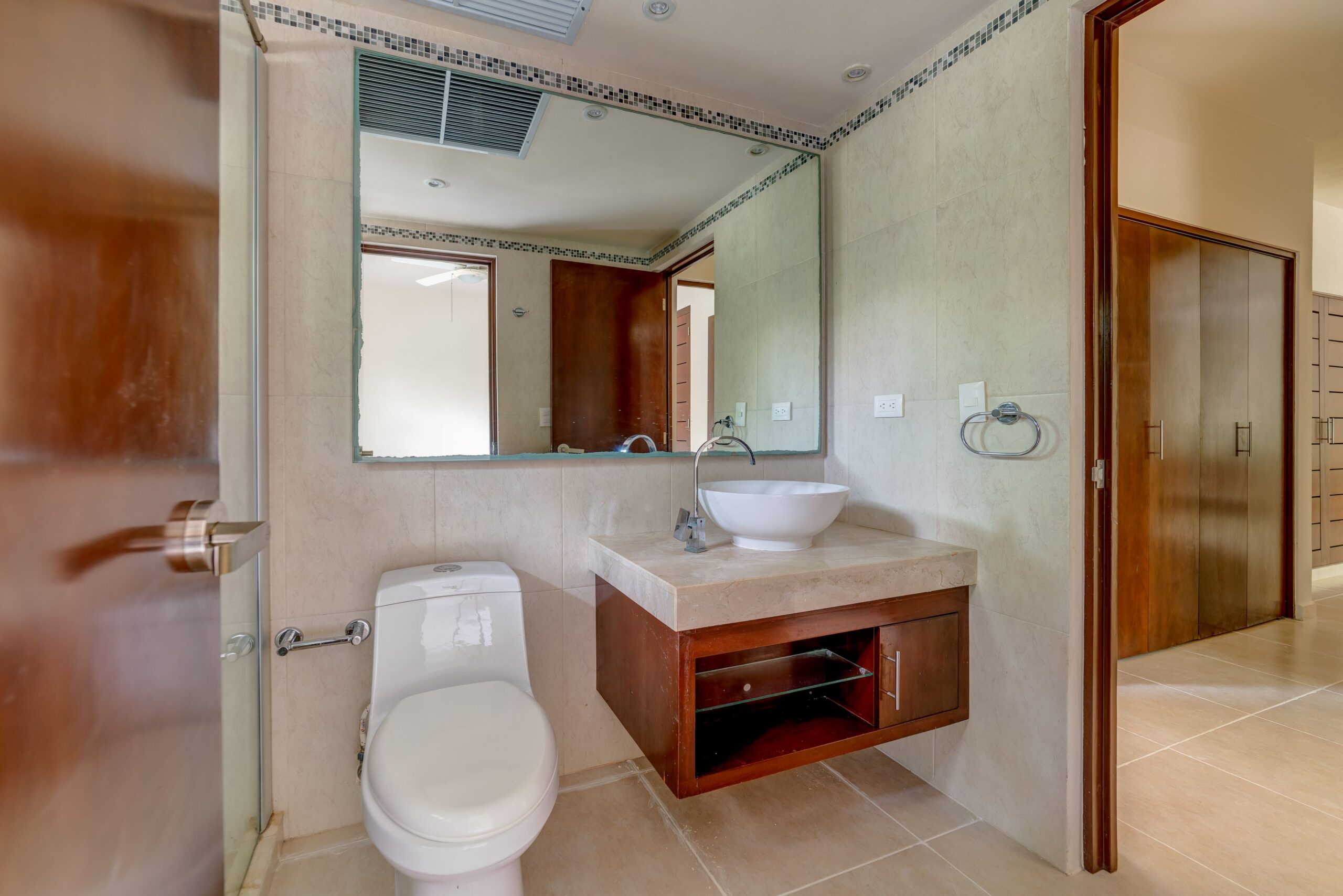 i real estate tulum zama gardens master bedroom bathroom