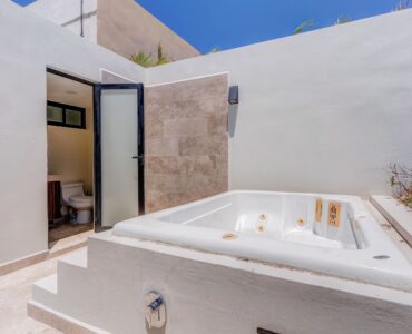 k2 playa del carmen mexico real estate penthouse arenis private jacuzzi