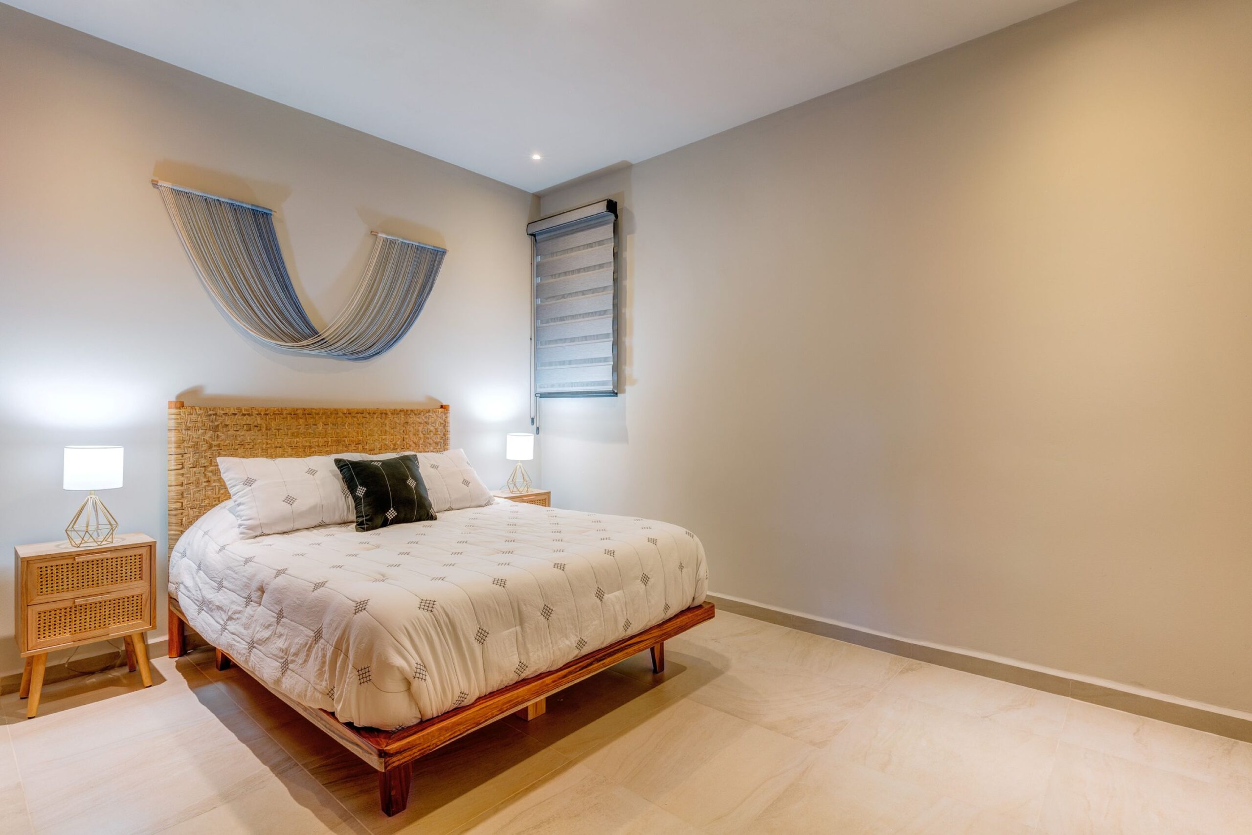 spacious 3 bedroom fully furnished condo in selvanova residencial coto 11 playa del carmen guest room with decorations