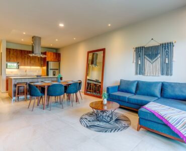 spacious 3 bedroom fully furnished condo in selvanova residencial coto 11 playa del carmen living and social area