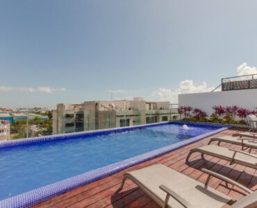 studio at playa del carmen icono 303 pool with sunbeds