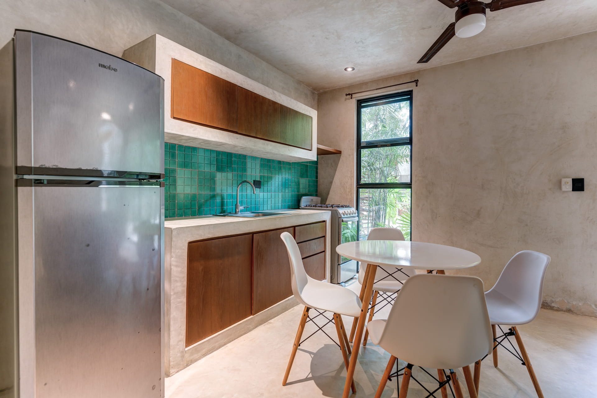 one bedroom condo at la veleta sukha112 kitchen