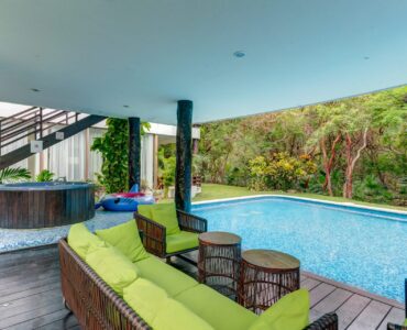 t playacar condos for sale akoya lounge area