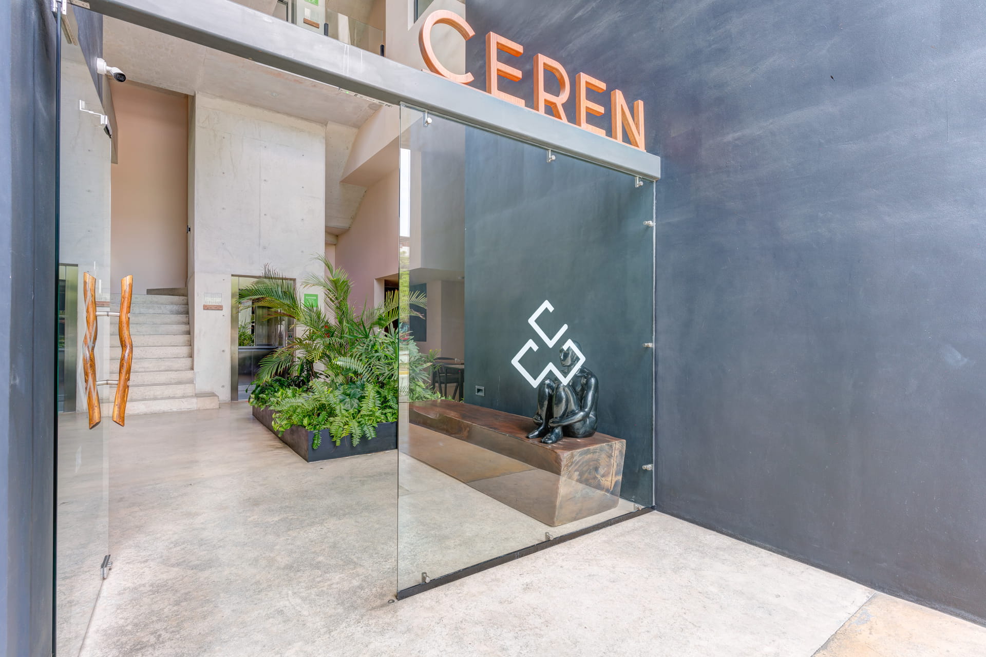 condo for sale in playa del carmen ceren two bedroom lockoff building entrance