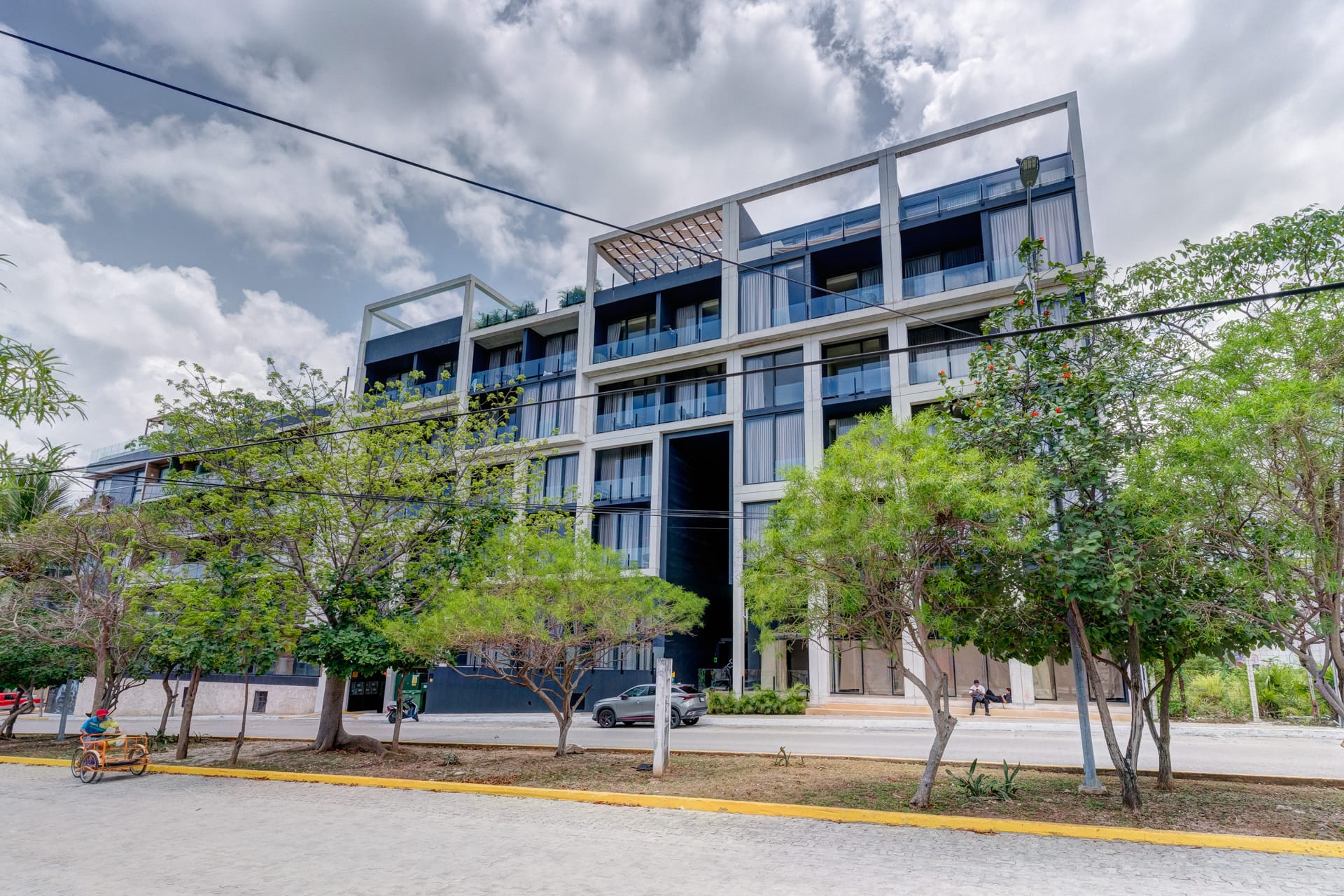 condo for sale in playa del carmen ceren two bedroom lockoff building