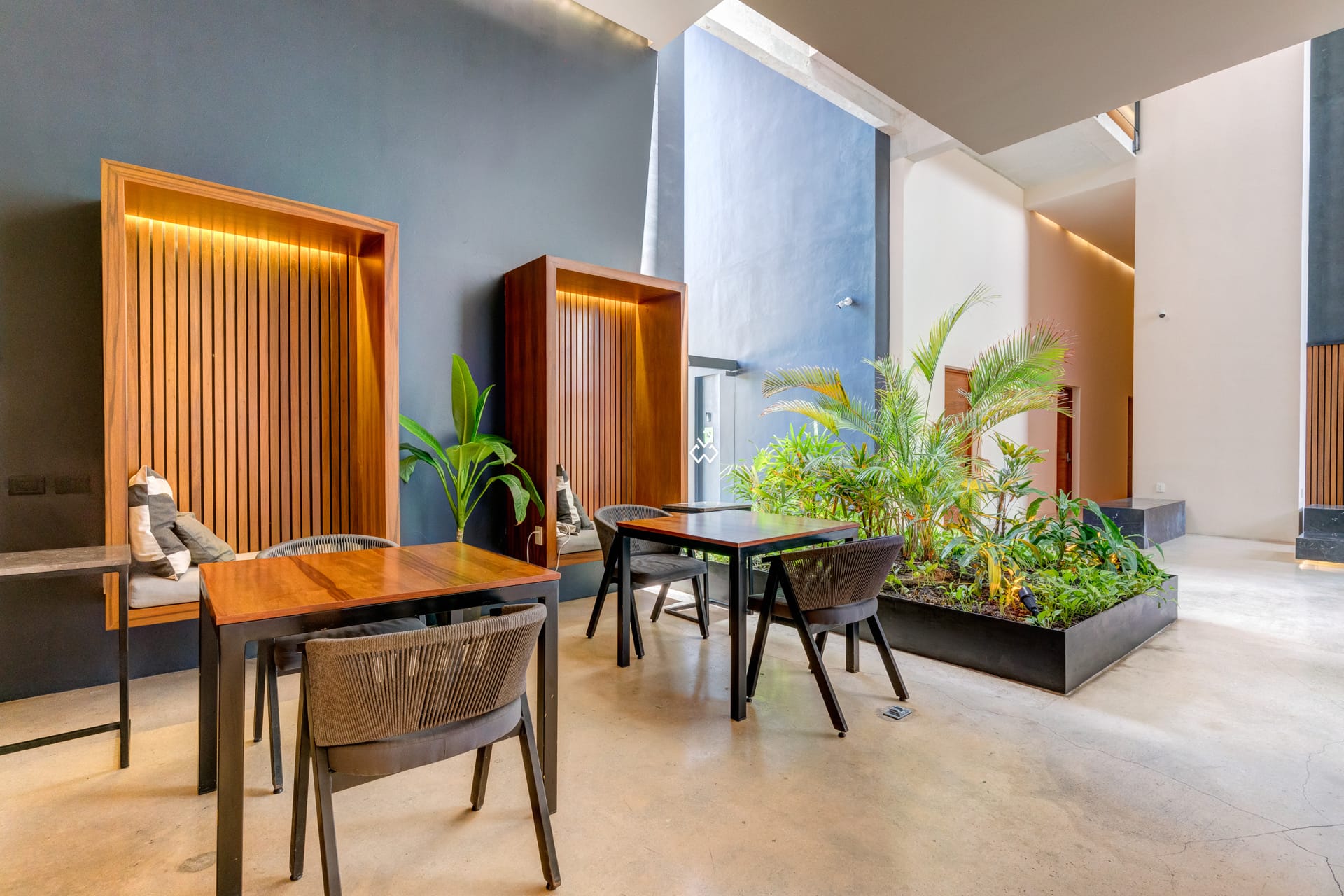 condo for sale in playa del carmen ceren two bedroom lockoff coworking area
