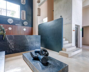 condo for sale in playa del carmen ceren two bedroom lockoff lobby main entrance