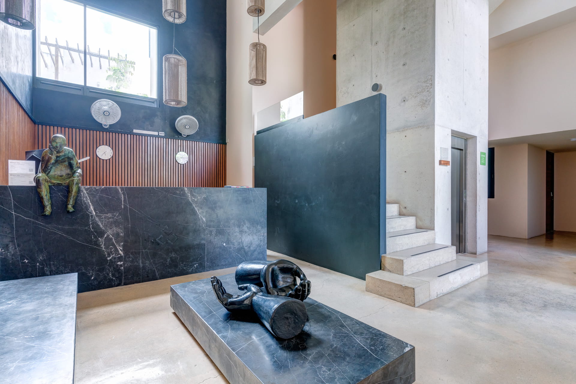 condo for sale in playa del carmen ceren two bedroom lockoff lobby main entrance