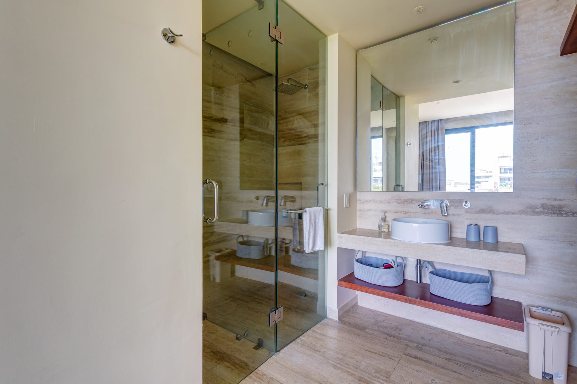 condo for sale in playa del carmen ceren two bedroom lockoff master bathroom