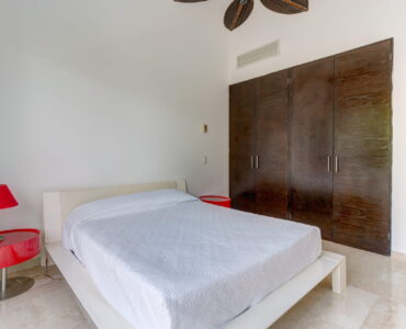 rincon del mar 3 bedroom house in playacar room with fan